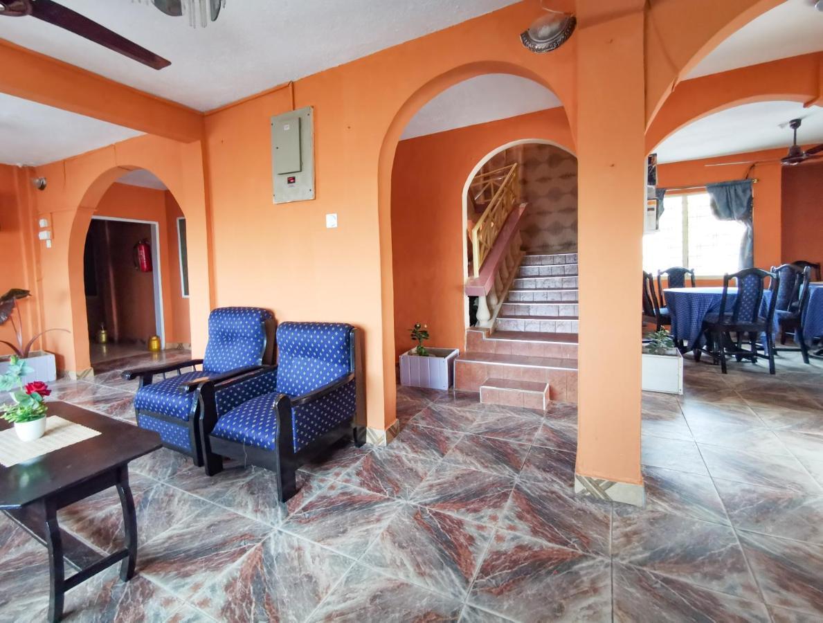 To Be Hotel Kumasi Luaran gambar